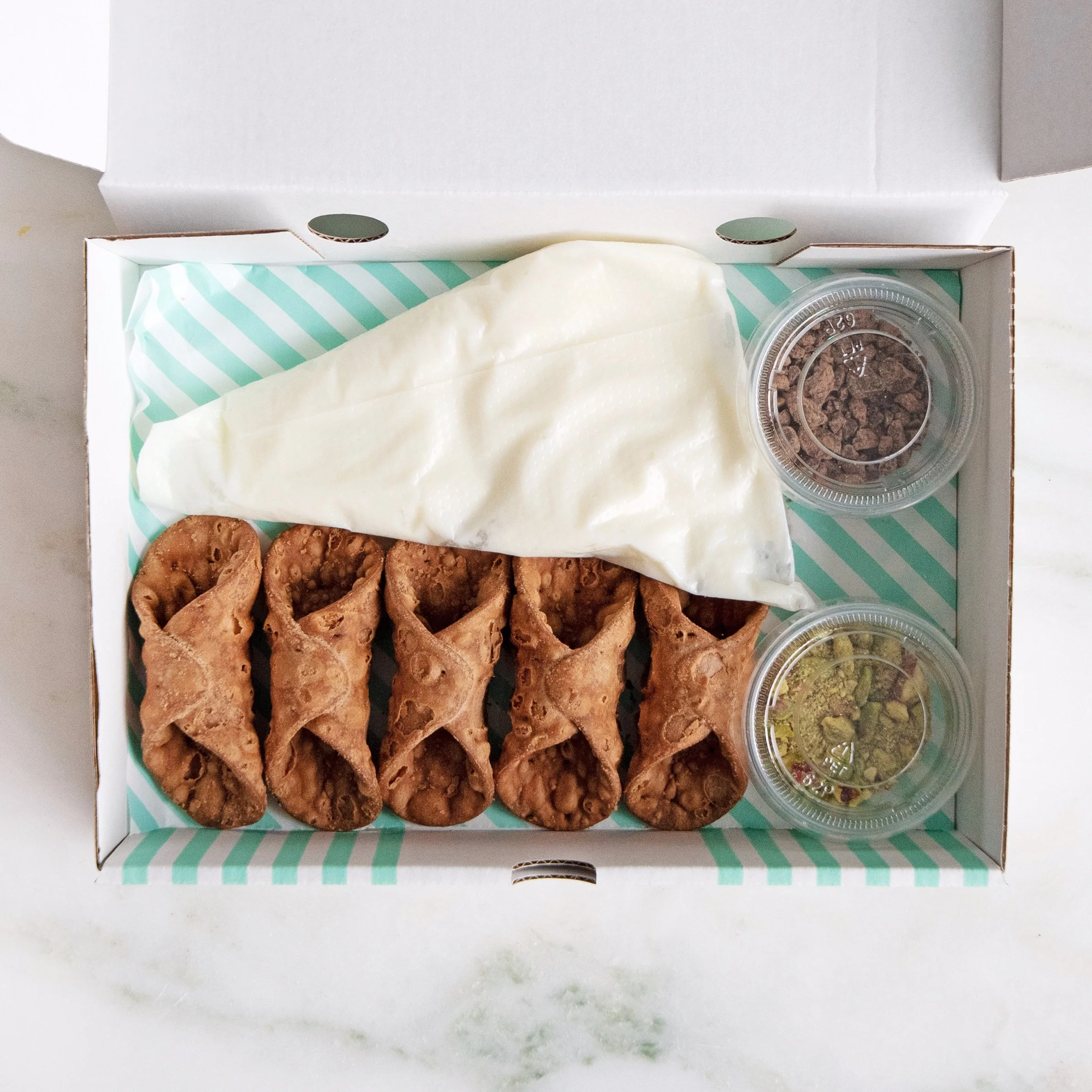 Sicilian Cannoli, Meal Kit (Pack of 5, Small) - Image 2